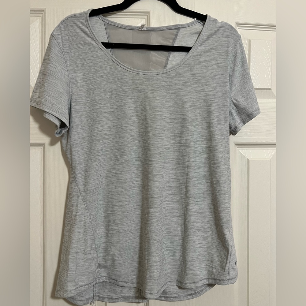 Old Navy Breathe On t-shirt